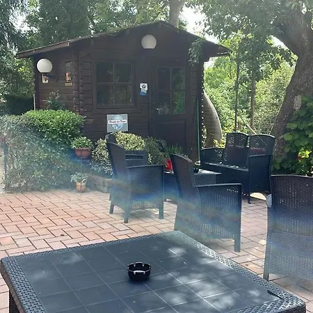 Mosci's Bed & Beer B&B 산 다미아노 다스티