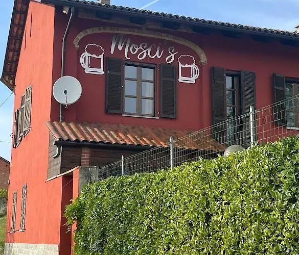 Mosci's Bed & Beer Couette-café 3*
