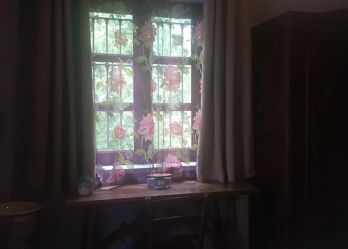 Mosci's Bed & Beer Bed & Breakfast 3*