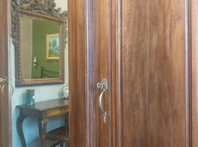 Mosci's Bed & Beer Bed & Breakfast 3*